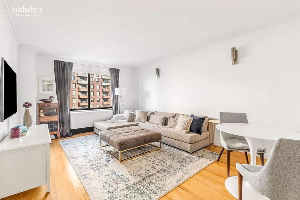 300 Rector Place, #6F, New York, NY 10280